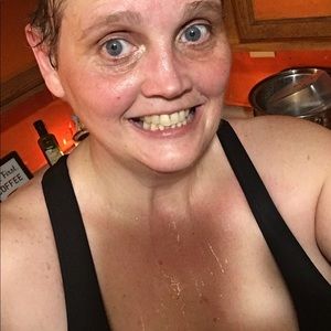 Meet your Posher, Kay